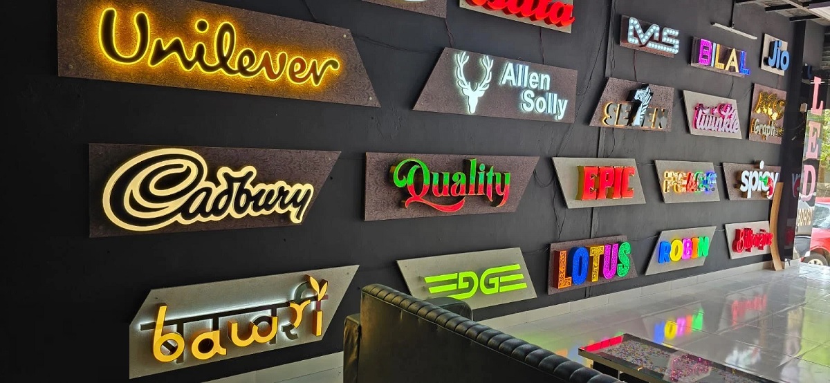 Signage That Works: How Print Materials Influence Consumer Attention