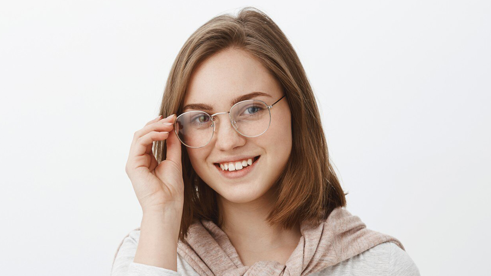 Your Clear View: Why Buying Glasses Online Makes Perfect Sense